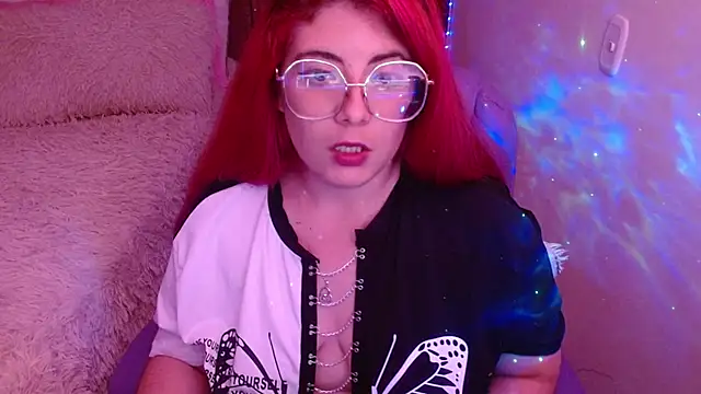 Snapshot of Azamy-12 chatting on February 2025 02:06:02 AM Azamy-12 online show from February 2025 02:06:02 AM