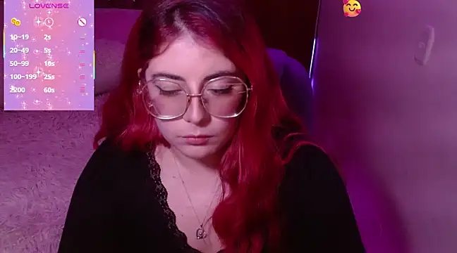 Snapshot of Azamy-12 chatting on February 2025 12:28:01 AM Azamy-12 online show from February 2025 12:28:01 AM