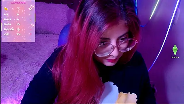 Snapshot of Azamy-12 chatting on March 2025 10:27:02 PM Azamy-12 online show from March 2025 10:27:02 PM