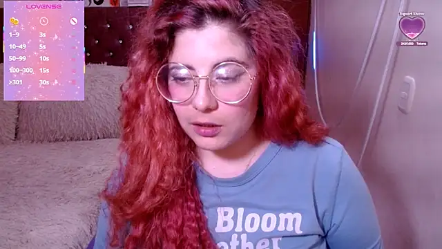 Snapshot of Azamy-12 chatting on March 2025 08:15:02 AM Azamy-12 online show from March 2025 08:15:02 AM