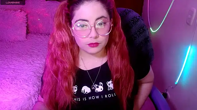 Snapshot of Azamy-12 chatting on March 2025 05:00:01 AM Azamy-12 online show from March 2025 05:00:01 AM