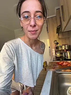 Snapshot of SOFIASWEETSECRETT chatting on November 2025 11:21:01 AM SOFIASWEETSECRETT online show from November 2025 11:21:01 AM