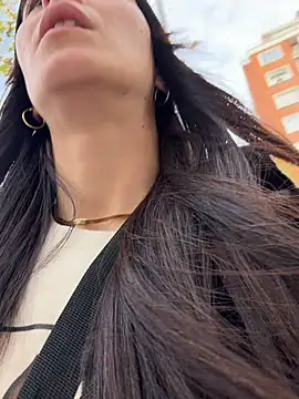 Snapshot of SOFIASWEETSECRETT chatting on December 2025 09:18:01 AM SOFIASWEETSECRETT online show from December 2025 09:18:01 AM