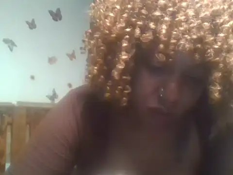 Snapshot of IAm_Katie chatting on October 2025 07:23:02 PM IAm Katie online show from October 2025 07:23:02 PM