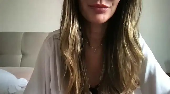 paolajonez online show from January 2025 04:27:01 PM