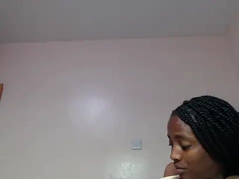 Snapshot of nanaswee chatting on February 2026 04:12:02 PM nanaswee online show from February 2026 04:12:02 PM
