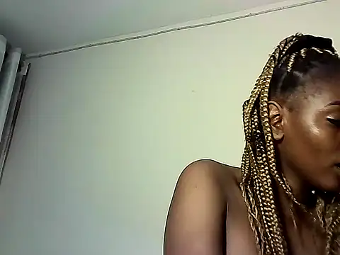 Snapshot of nanaswee chatting on April 2026 04:12:01 PM nanaswee online show from April 2026 04:12:01 PM