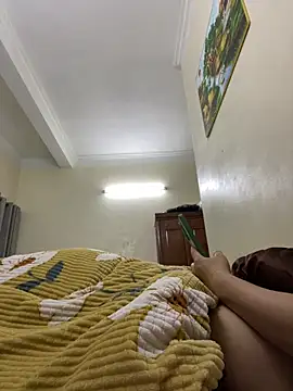 Snapshot of Hachi_Sweetbabie_ chatting on March 2025 09:02:02 PM Hachi Sweetbabie online show from March 2025 09:02:02 PM