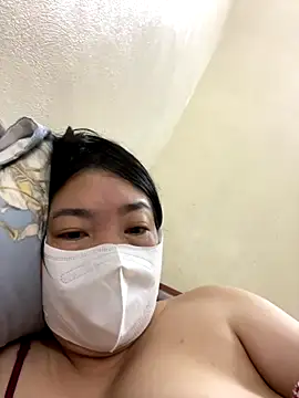 Snapshot of Hachi_Sweetbabie_ chatting on November 2025 11:59:02 PM Hachi Sweetbabie online show from November 2025 11:59:02 PM