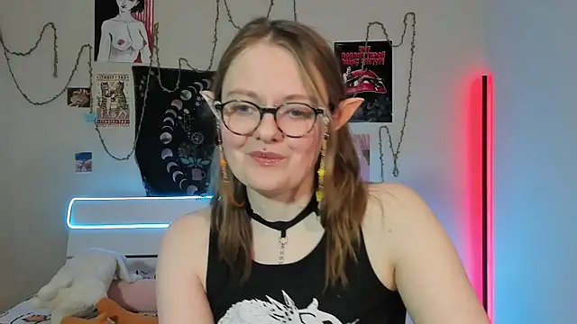 BebKonie online show from March 2025 02:40:01 PM