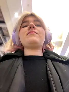 Snapshot of Baby__Naughty chatting on December 2024 03:21:01 PM Baby Naughty online show from December 2024 03:21:01 PM