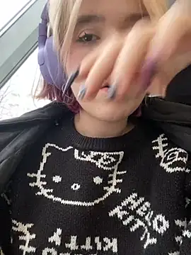 Snapshot of Baby__Naughty chatting on January 2025 12:12:02 PM Baby Naughty online show from January 2025 12:12:02 PM