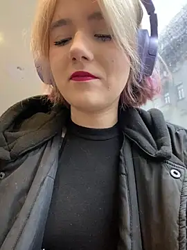 Snapshot of Baby__Naughty chatting on January 2025 08:18:02 AM Baby Naughty online show from January 2025 08:18:02 AM