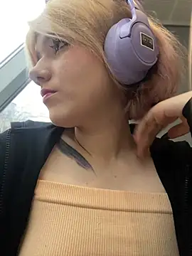 Snapshot of Baby__Naughty chatting on January 2025 11:09:02 AM Baby Naughty online show from January 2025 11:09:02 AM