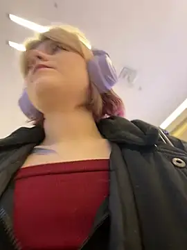 Snapshot of Baby__Naughty chatting on January 2025 08:11:02 AM Baby Naughty online show from January 2025 08:11:02 AM