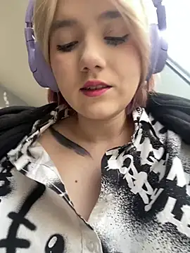 Snapshot of Baby__Naughty chatting on February 2025 08:11:01 AM Baby Naughty online show from February 2025 08:11:01 AM