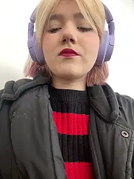 Snapshot of Baby__Naughty chatting on February 2025 08:20:02 AM Baby Naughty online show from February 2025 08:20:02 AM