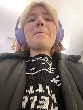 Snapshot of Baby__Naughty chatting on February 2025 11:10:02 AM Baby Naughty online show from February 2025 11:10:02 AM