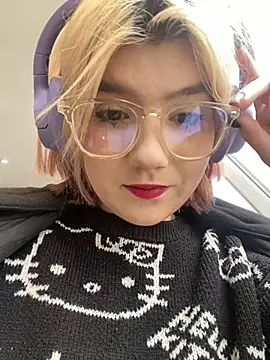 Snapshot of Baby__Naughty chatting on February 2025 11:22:02 AM Baby Naughty online show from February 2025 11:22:02 AM