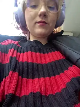 Snapshot of Baby__Naughty chatting on March 2025 02:23:02 PM Baby Naughty online show from March 2025 02:23:02 PM