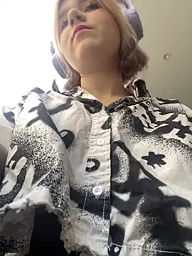 Snapshot of Baby__Naughty chatting on March 2025 08:15:01 AM Baby Naughty online show from March 2025 08:15:01 AM