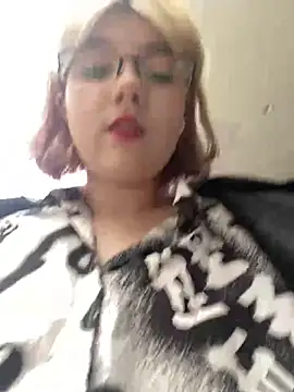 Snapshot of Baby__Naughty chatting on March 2025 11:21:01 AM Baby Naughty online show from March 2025 11:21:01 AM