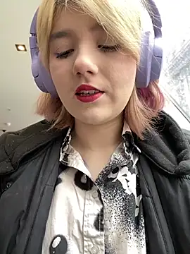 Snapshot of Baby__Naughty chatting on March 2025 08:10:01 AM Baby Naughty online show from March 2025 08:10:01 AM