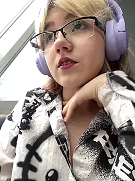 Snapshot of Baby__Naughty chatting on March 2025 11:12:02 AM Baby Naughty online show from March 2025 11:12:02 AM