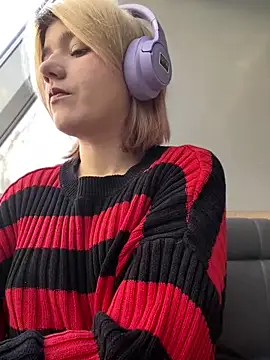 Snapshot of Baby__Naughty chatting on March 2025 08:15:02 AM Baby Naughty online show from March 2025 08:15:02 AM