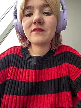 Snapshot of Baby__Naughty chatting on March 2025 11:19:01 AM Baby Naughty online show from March 2025 11:19:01 AM