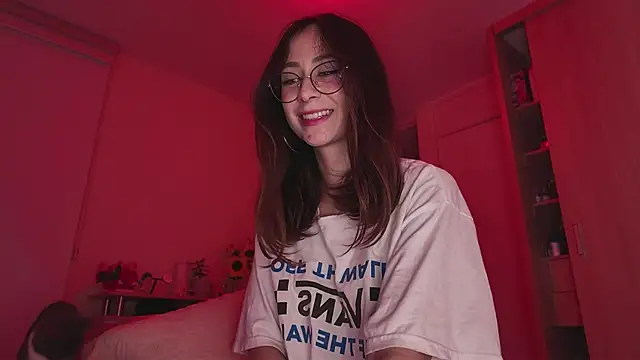Snapshot of juanasnz99 chatting on March 2025 06:57:01 AM juanasnz99 online show from March 2025 06:57:01 AM