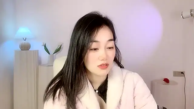 Snapshot of cloud8822 chatting on January 2025 05:40:02 PM cloud8822 online show from January 2025 05:40:02 PM