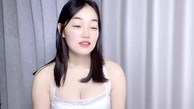 Snapshot of cloud8822 chatting on September 2025 02:42:01 PM cloud8822 online show from September 2025 02:42:01 PM