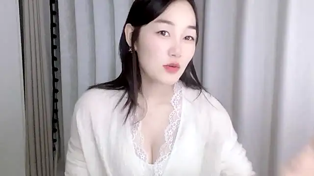 Snapshot of cloud8822 chatting on September 2025 02:33:02 PM cloud8822 online show from September 2025 02:33:02 PM