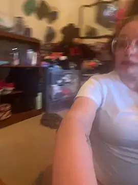 Snapshot of Lalalynn chatting on November 2025 04:29:02 PM Lalalynn online show from November 2025 04:29:02 PM