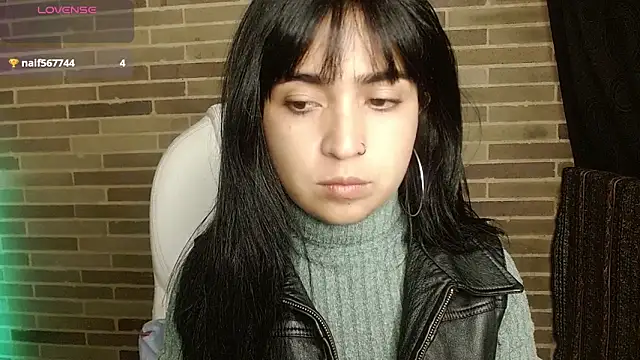 helenacyruss online show from January 2026 11:30:01 PM