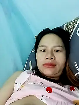 Snapshot of Baby-ladyass20 chatting on January 2025 07:07:01 PM Baby-ladyass20 online show from January 2025 07:07:01 PM