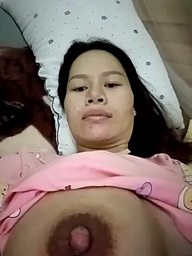 Snapshot of Baby-ladyass20 chatting on March 2025 10:04:02 PM Baby-ladyass20 online show from March 2025 10:04:02 PM