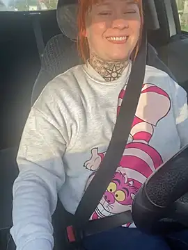 poussichienne online show from March 2026 07:23:01 AM