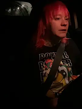 poussichienne online show from May 2026 02:18:02 AM