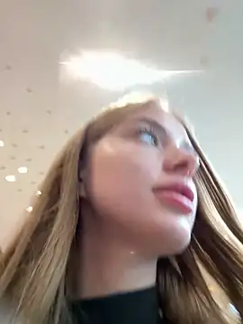 Snapshot of enjoy_my_beauty chatting on February 2025 07:23:01 AM enjoy my beauty online show from February 2025 07:23:01 AM