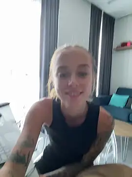 Snapshot of enjoy_my_beauty chatting on February 2025 08:28:02 AM enjoy my beauty online show from February 2025 08:28:02 AM