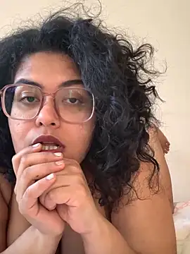 Snapshot of Curvydesifromgermany chatting on February 2025 10:36:02 AM Curvydesifromgermany online show from February 2025 10:36:02 AM