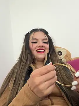 Snapshot of annavi_ chatting on January 2026 06:53:01 PM annavi online show from January 2026 06:53:01 PM