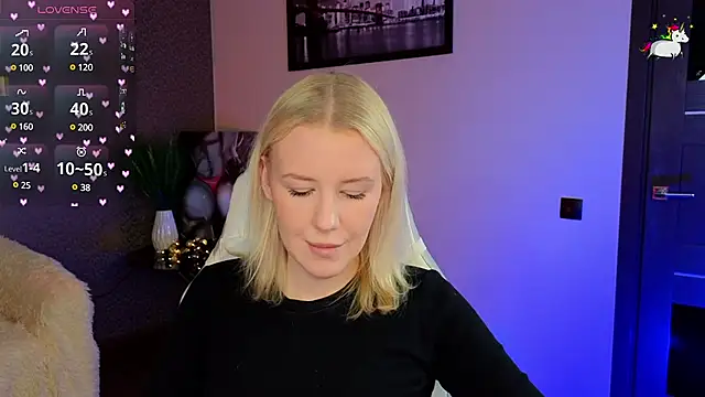 Selenatrend online show from February 2025 06:17:02 AM