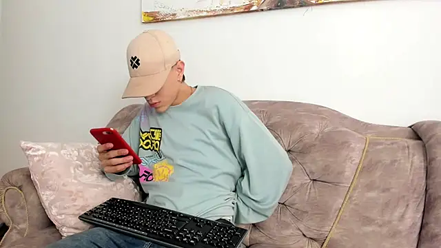 Snapshot of Dei_v_48 chatting on March 2025 03:35:01 AM Dei v 48 online show from March 2025 03:35:01 AM