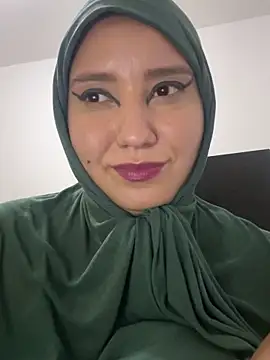 Snapshot of hannahayat chatting on October 2025 02:41:01 AM hannahayat online show from October 2025 02:41:01 AM