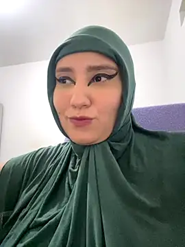 Snapshot of hannahayat chatting on October 2025 01:20:02 AM hannahayat online show from October 2025 01:20:02 AM