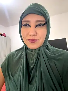 Snapshot of hannahayat chatting on October 2025 01:56:02 PM hannahayat online show from October 2025 01:56:02 PM