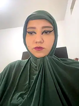 Snapshot of hannahayat chatting on November 2025 02:27:02 PM hannahayat online show from November 2025 02:27:02 PM